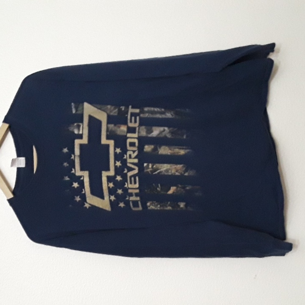 Large mens tee